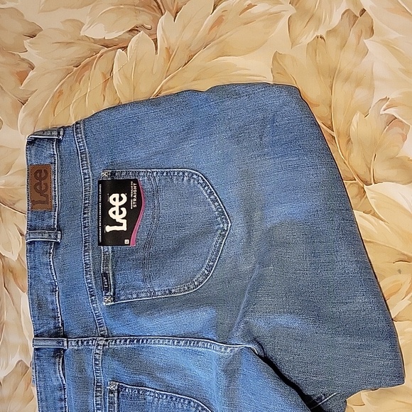 Lee Mid Rise Straight Leg Jeans 24WP - Picture 2 of 4